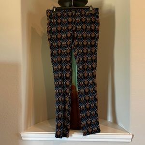 Pilcro and the letterpress corduroy patterned skinny pants